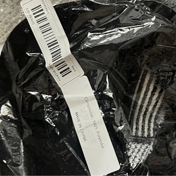 USA Men’s Women’s Embroidered Flag Hat in Black - Picture 8 of 14